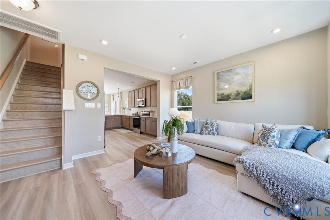 9828 Edgecraft Walk, Glen Allen, VA 23059 9828 Edgecraft Walk, Glen Allen, VA 23059