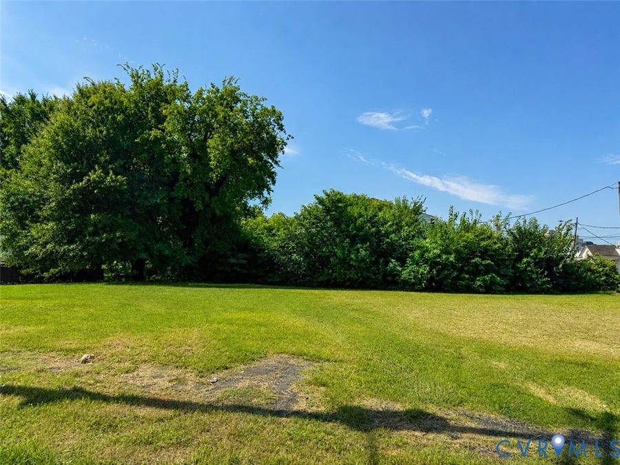 Property photo for 1013 Tunstall Avenue, Portsmouth, VA