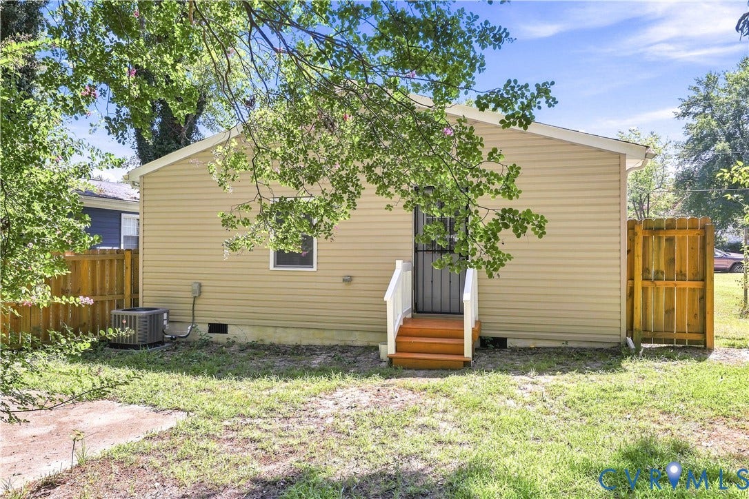 1348 Custer Street, Petersburg, VA 23803 1348 Custer Street, Petersburg, VA 23803