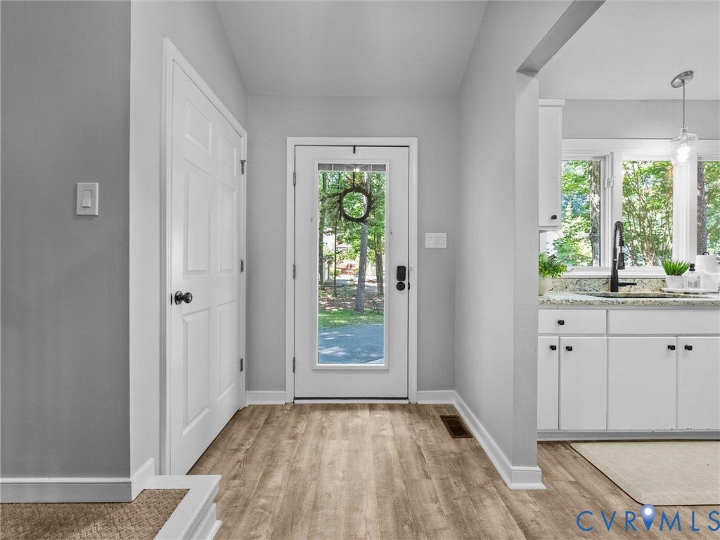 5805 Bayport Landing Court, Harbour Pointe, Midlothian, VA 23112