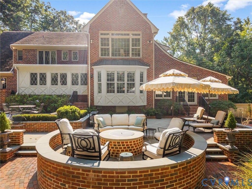 500 Kilmarnock Drive, Collegiate Area, Henrico, VA 23229 Brick exterior with multiple distinct window styles