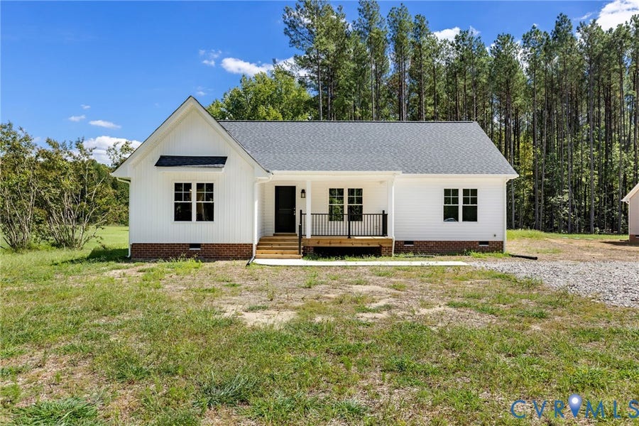 Property photo for 10123 Duncan Road, Dinwiddie, VA