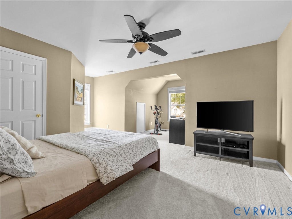 9391 Roseland Court, Someset, Mechanicsville, VA 23116 Oversized guest bedroom with flexible office/exercise/sitting area