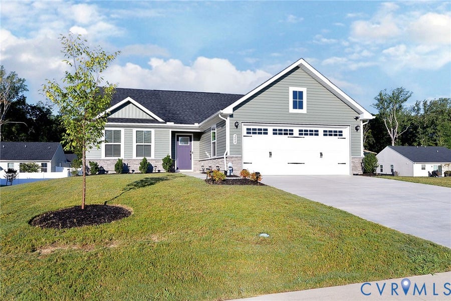 Property photo for 200 Franklins Tower Bend, Williamsburg, VA