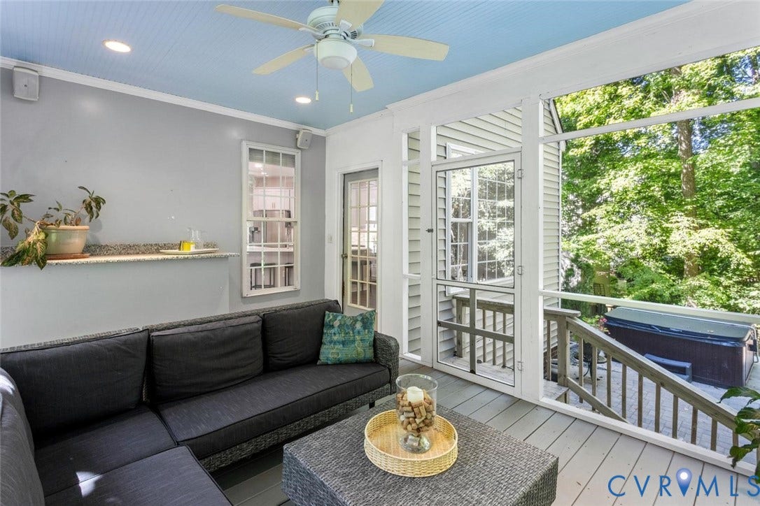 screened porch