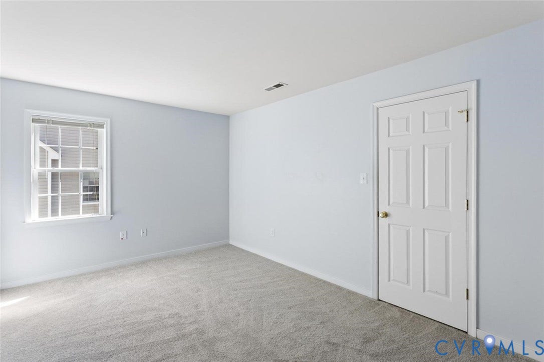 Bedroom 2 with walk in closet, new carpet