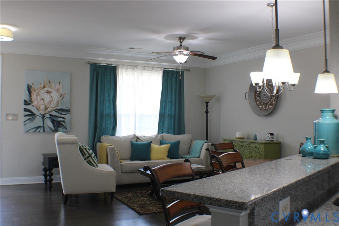 7016 Hawser Lane, Watermark, North Chesterfield, VA 23234 Expansive, & stunning great room w/ hardwood floors, 9, ceilings, crown molding! Open to the chef kitchen and dining area!