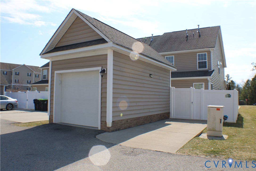 7016 Hawser Lane, Watermark, North Chesterfield, VA 23234 Detached one car garage & separate driveway for parking!