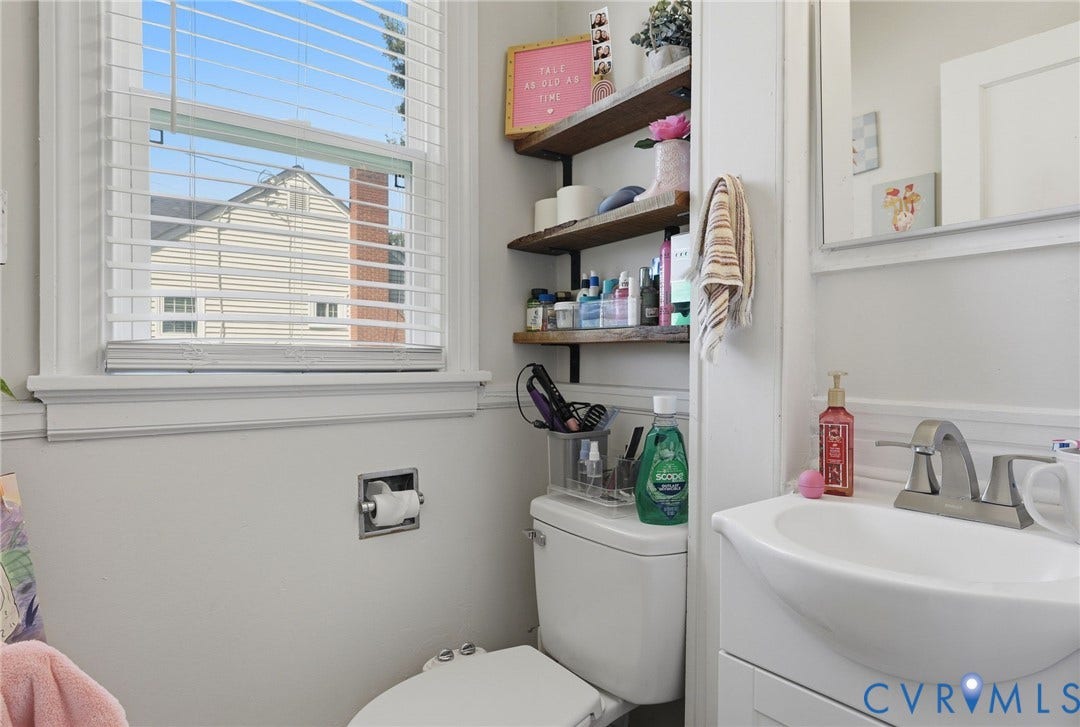 807 Savannah Avenue, Henrico, VA 23222 807 Savannah Avenue, Henrico, VA 23222