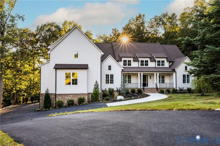 Property photo for 2530 Whitecastle Drive, Midlothian, VA