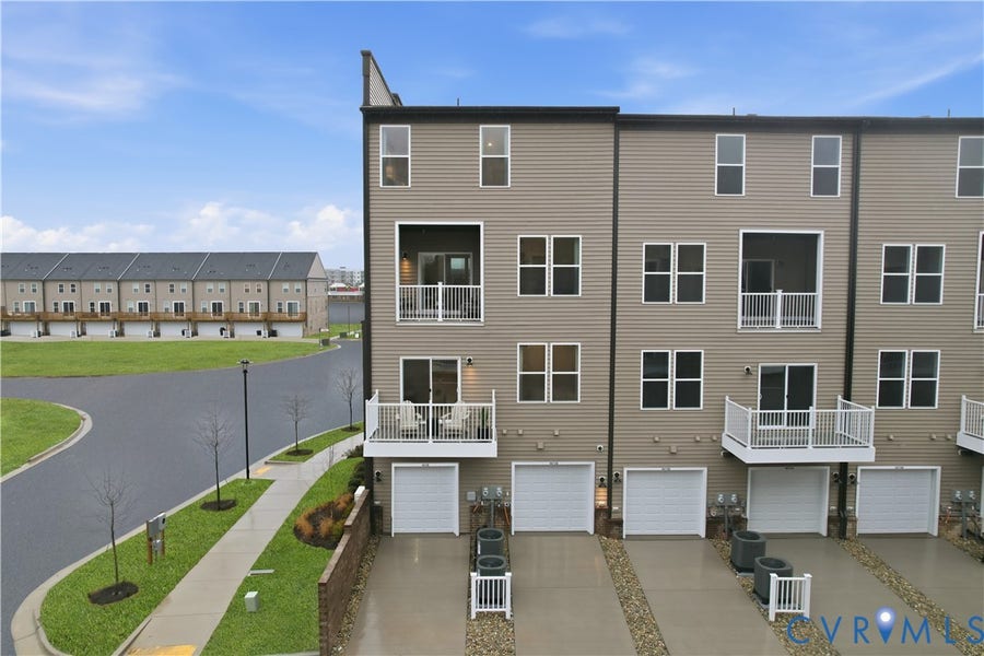 Property photo for 9631 Turning Point Drive, #B, Glen Allen, VA