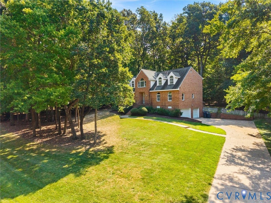 Property photo for 3431 Robious Forest Way, Midlothian, VA