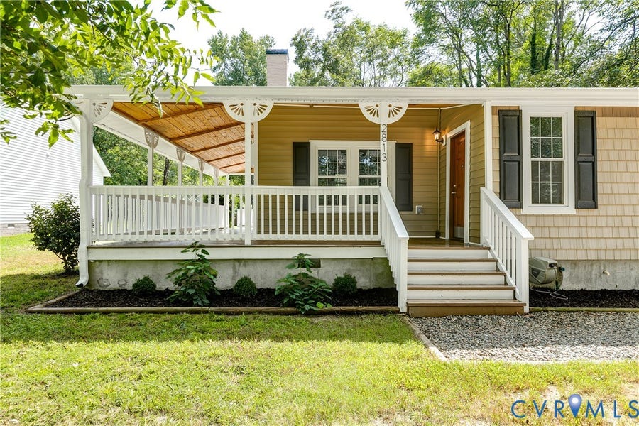 Property photo for 2813 Parkdale Road, North Chesterfield, VA
