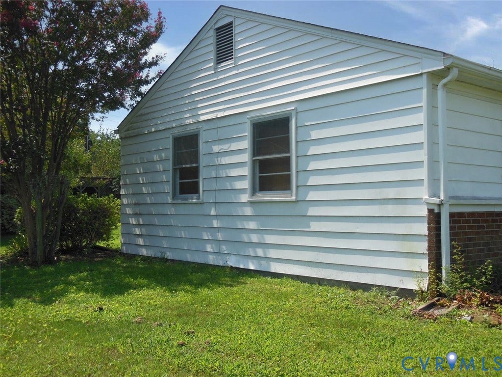 1805 Naselle Lane, Henrico, VA 23228 Left Side