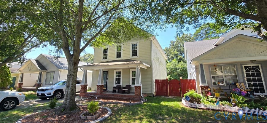Property photo for 303 Town Pointe Way, Newport News, VA