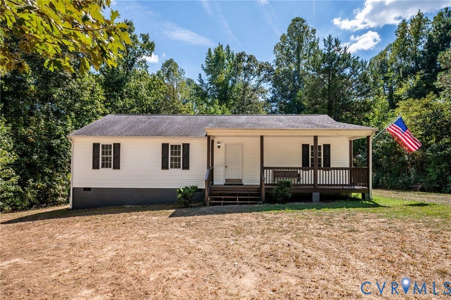 Property photo for 926 Arlington Court, Tappahannock, VA