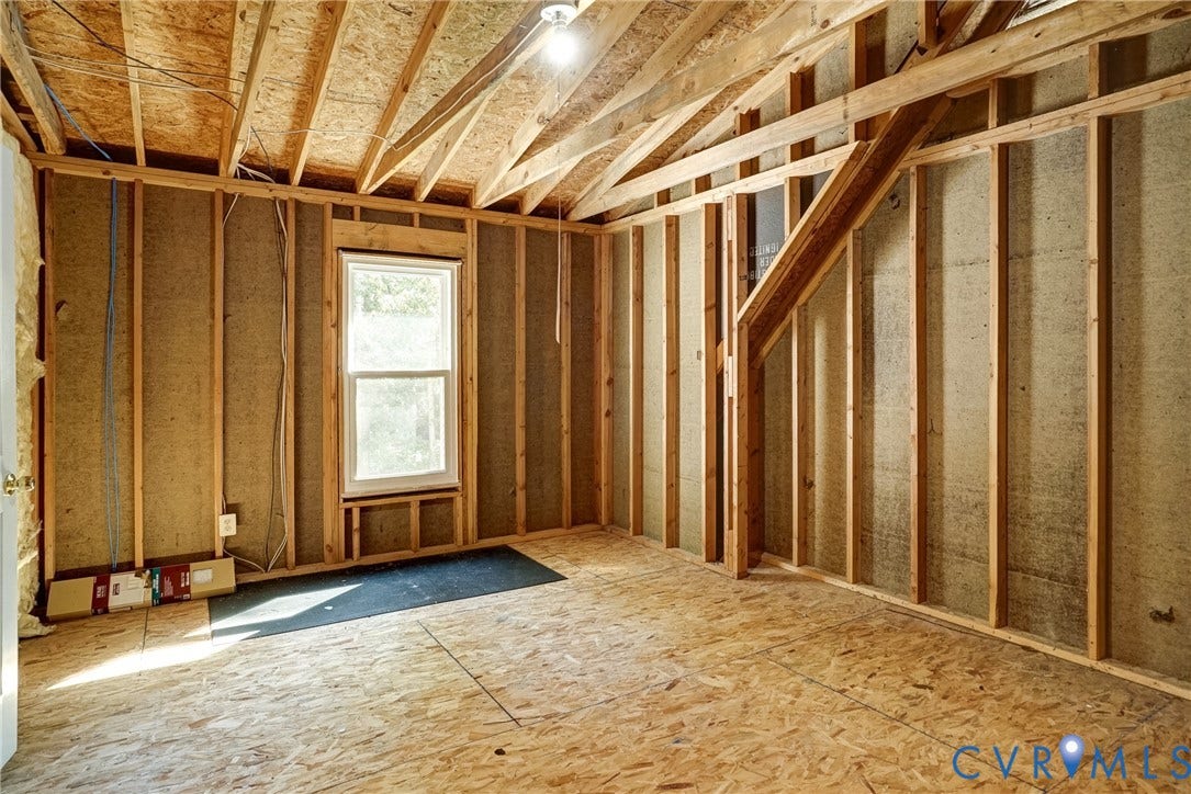 2388 Horsley Drive, Henrico, VA 23233 BONUS ROOM!!! Could be finished for 4th bedroom, office - tons of potential!