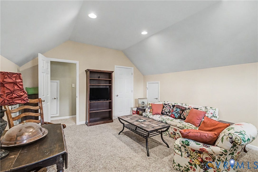 4th Bedroom - Rec Room.