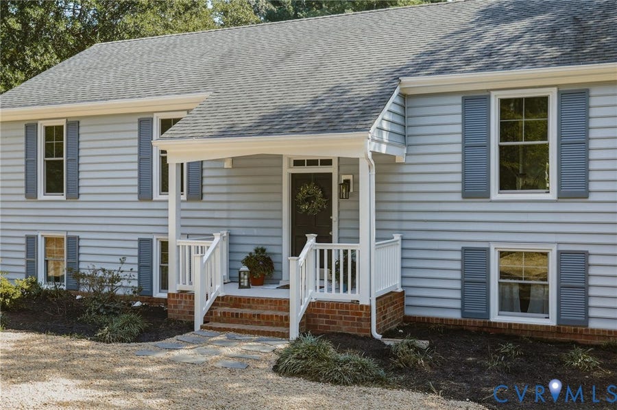 Property photo for 11911 Murray Hill Drive, Midlothian, VA