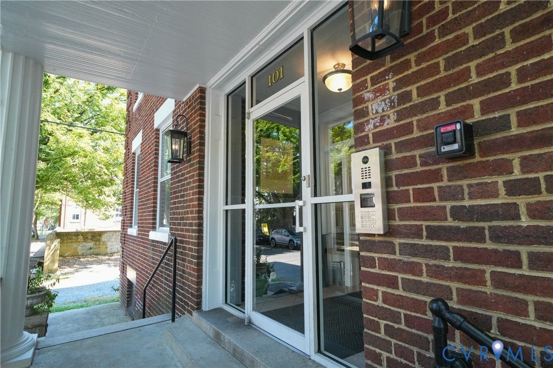 101 N Stafford Avenue, #10, Fan District, Richmond, VA 23220 101 N Stafford Avenue, #10, Fan District, Richmond, VA 23220