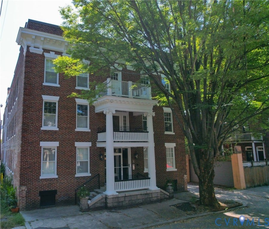 101 N Stafford Avenue, #10, Fan District, Richmond, VA 23220 101 N Stafford Avenue, #10, Fan District, Richmond, VA 23220