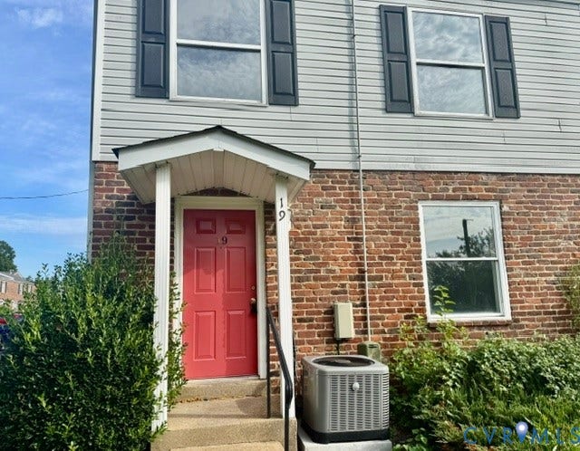 Property photo for 3530 E Richmond Road, #U19, Richmond, VA