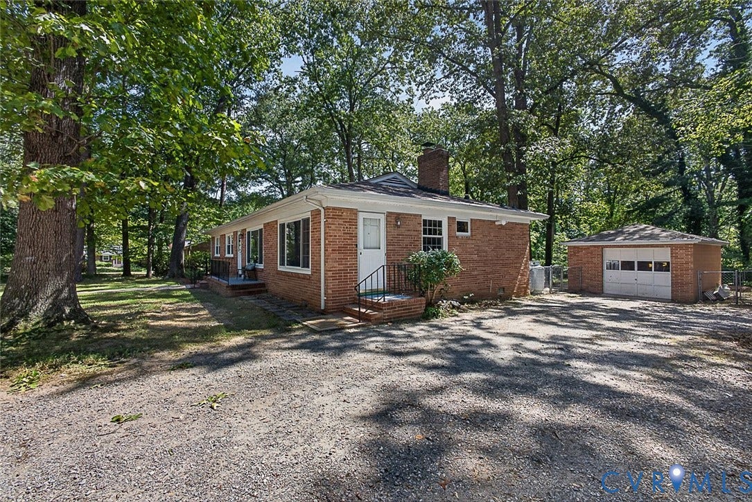 10409 Sydelle Drive, Bon Air, North Chesterfield, VA 23235 10409 Sydelle Drive, Bon Air, North Chesterfield, VA 23235