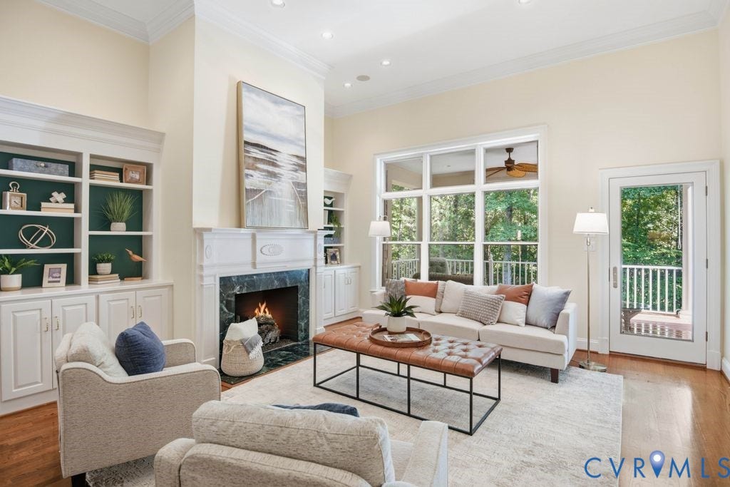 22 E Square Lane, Richmond, VA 23238 22 E Square Lane, Richmond, VA 23238