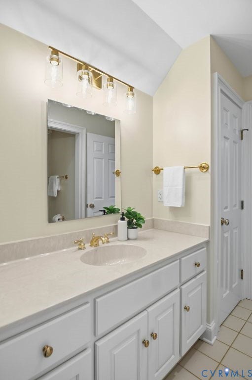 22 E Square Lane, Richmond, VA 23238 22 E Square Lane, Richmond, VA 23238