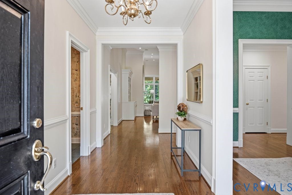 22 E Square Lane, Richmond, VA 23238 22 E Square Lane, Richmond, VA 23238