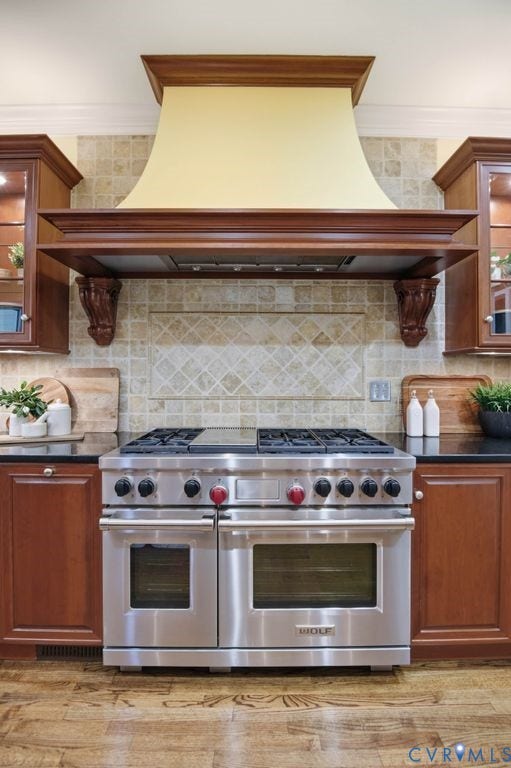 22 E Square Lane, Richmond, VA 23238 22 E Square Lane, Richmond, VA 23238