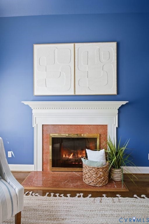 22 E Square Lane, Richmond, VA 23238 22 E Square Lane, Richmond, VA 23238