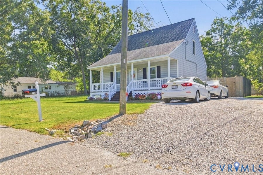 Property photo for 1302 Tabb Avenue, Hopewell, VA