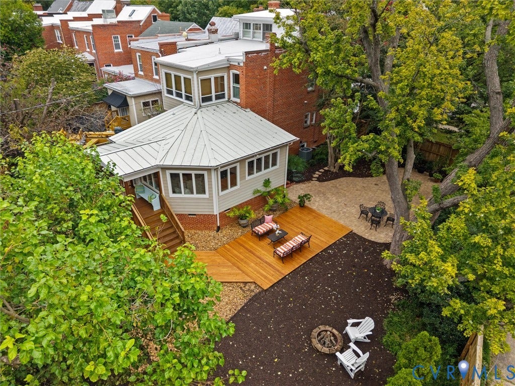 3403 W Franklin Street, Museum District, Richmond, VA 23221 Rare private outdoor oasis! Sellers have hosted a wedding here!