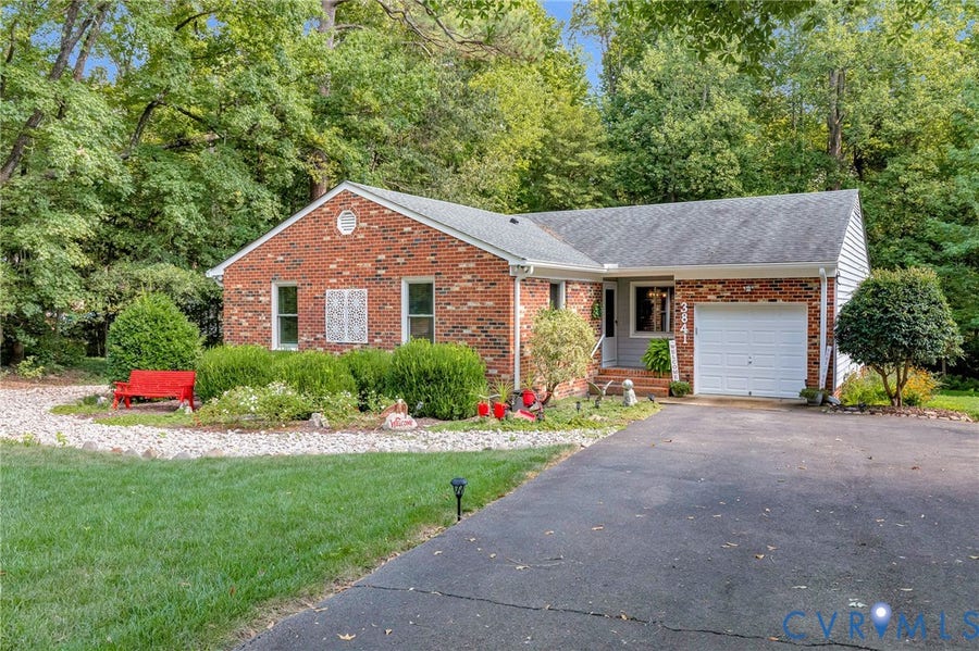 Property photo for 3841 Strawhill Road, Richmond, VA