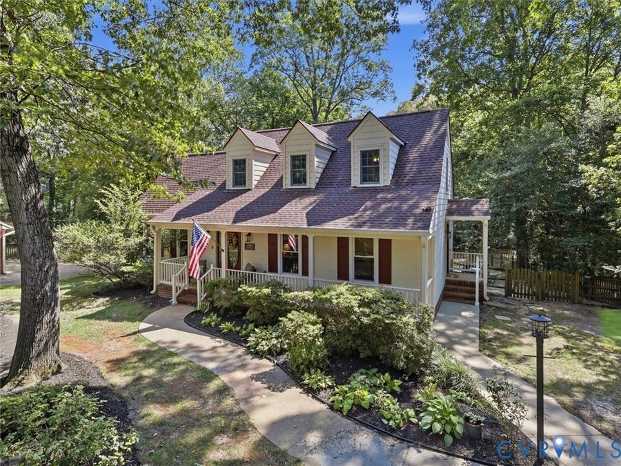 Property photo for 416 Breezewood Drive, Spotsylvania, VA
