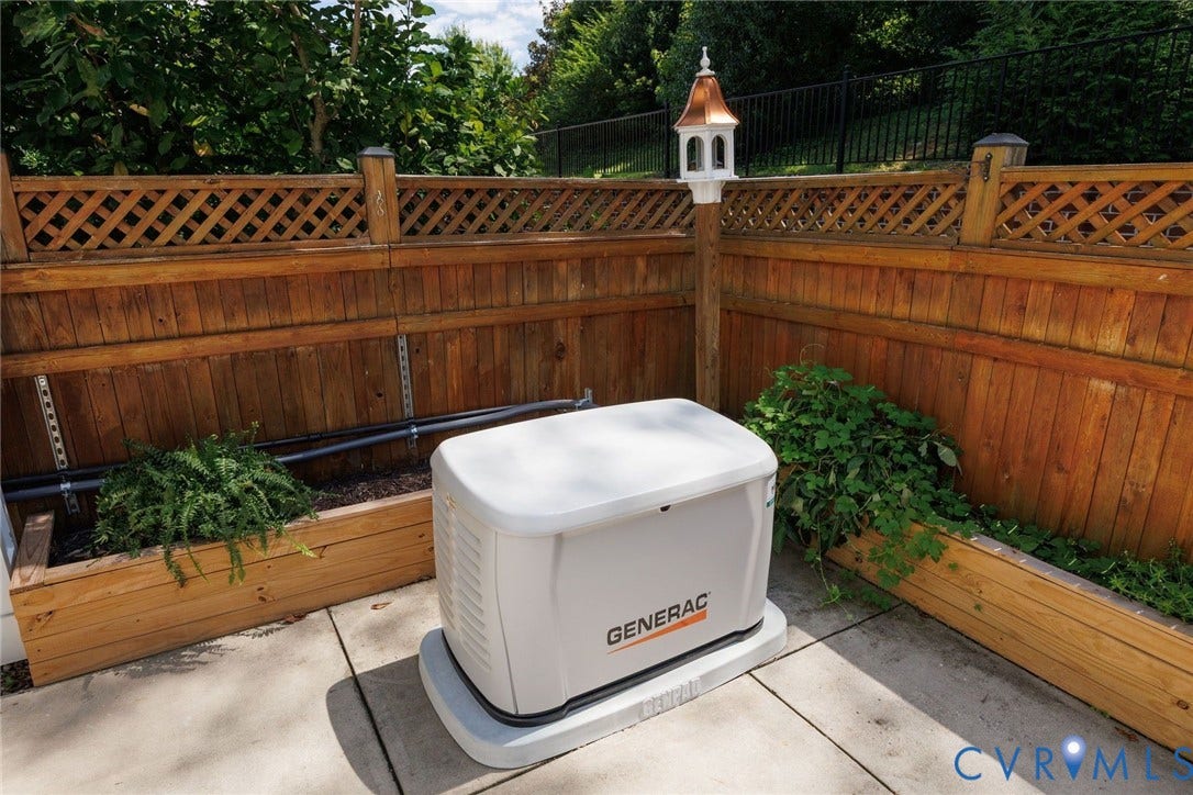 Whole-house Generator., Wood Privacy Fencing, Built-in Wood Planters