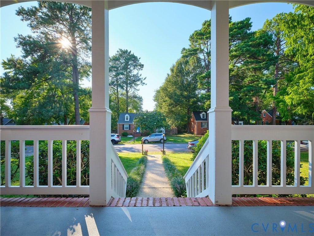 1311 Santa Rosa Road, Henrico, VA 23229 It's hard not to meet your neighbors in a community like this.