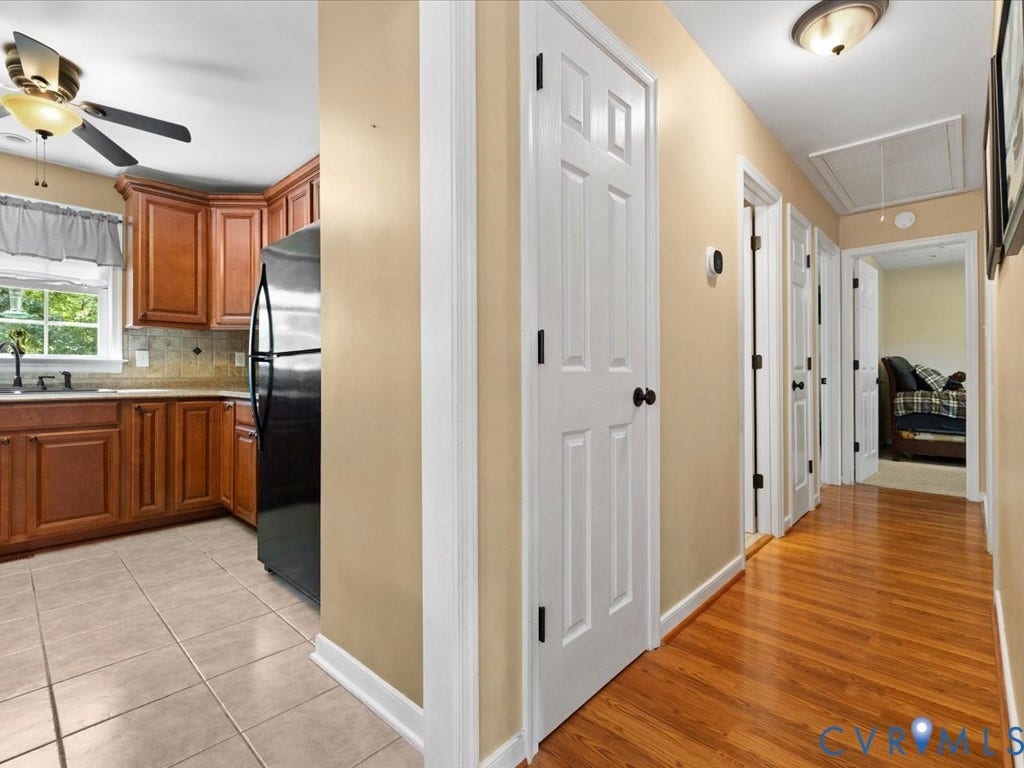 10121 Hickory Road, Chesterfield, VA 23803