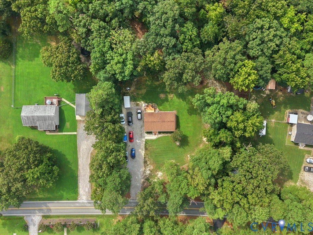 10121 Hickory Road, Chesterfield, VA 23803