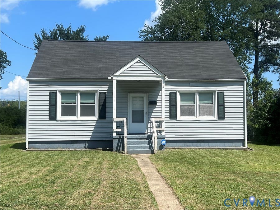 Property photo for 1911 Oakland Street, Petersburg, VA