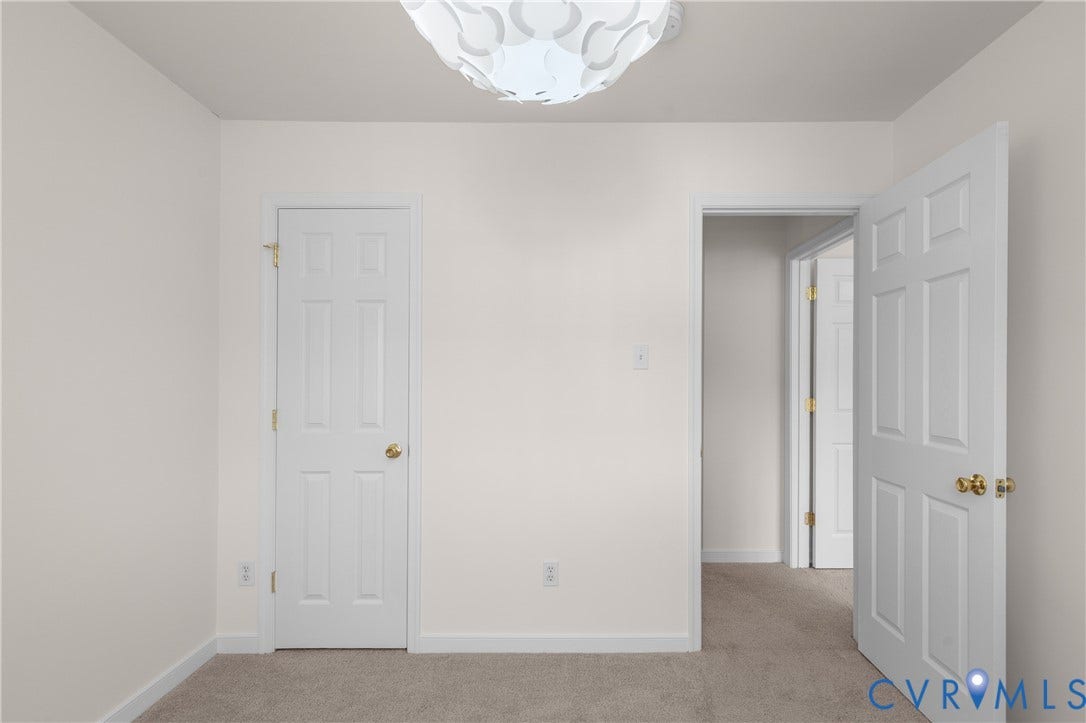 3105 Friars Walk Lane, Glen Allen, VA 23059 3105 Friars Walk Lane, Glen Allen, VA 23059