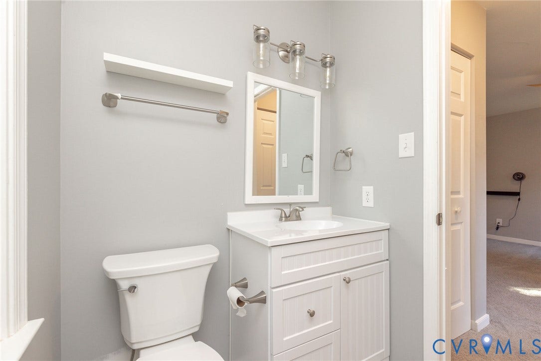 11828 Park Forest Court, Glen Allen, VA 23059