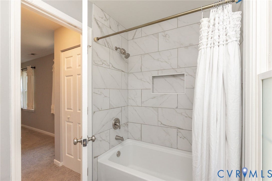 11828 Park Forest Court, Glen Allen, VA 23059