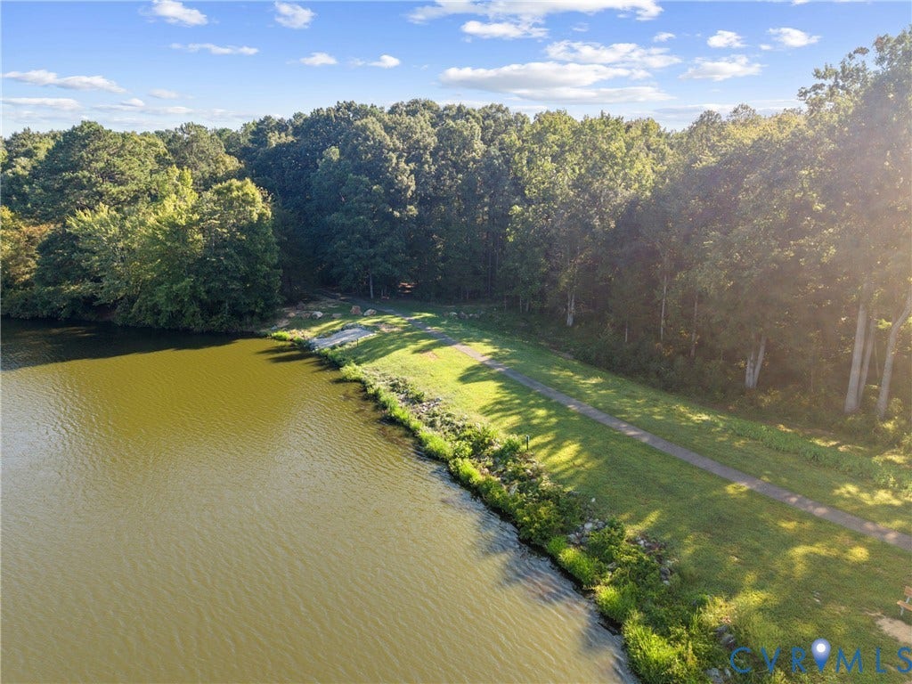 Walton Lake itself offers scenic water views and access enjoyed by the whole community.