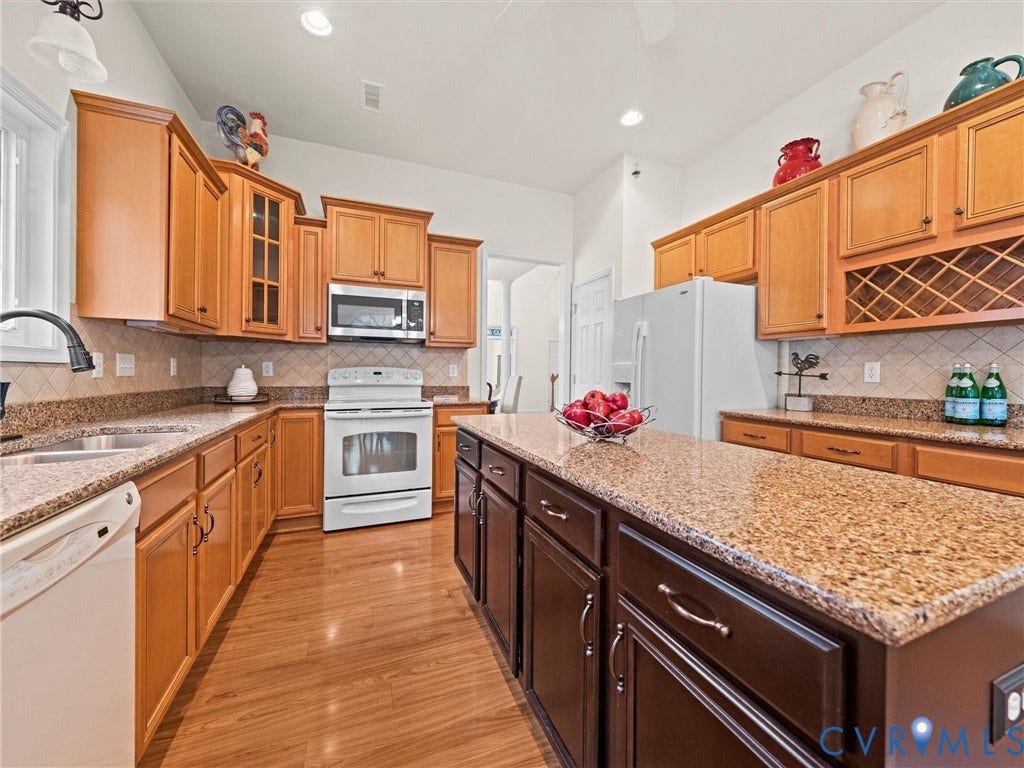 5034 Lewisetta Drive, Glen Allen, VA 23060 5034 Lewisetta Drive, Glen Allen, VA 23060