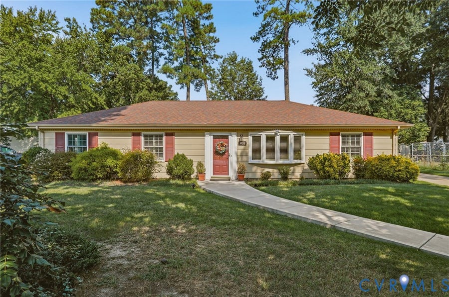 Property photo for 4810 Conduit Road, Colonial Heights, VA