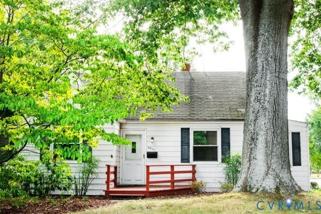 Property photo for 6800 Three Chopt Road, Richmond, VA