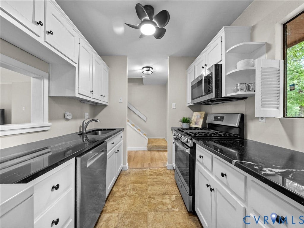 11781 N Briar Patch Drive, Midlothian, VA 23113 11781 N Briar Patch Drive, Midlothian, VA 23113