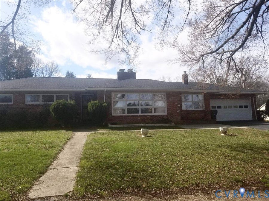 Property photo for 3940 Senior Lane, Sandston, VA